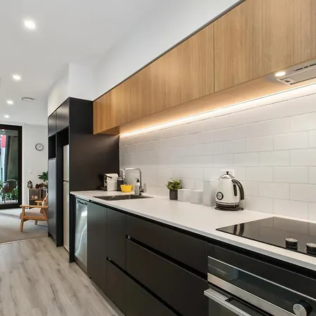Modern Stylish New 3 Mins Cbd Appartement
